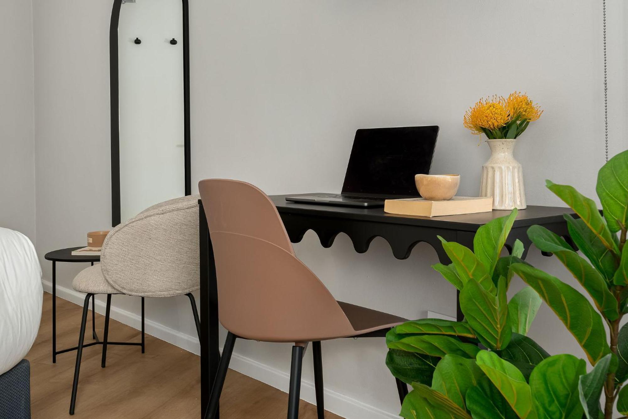 Neighbourgood 1St Crescent Camps Bay Hotel Кейптаун Екстериор снимка
